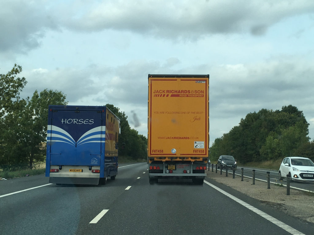 En Inglaterra los camiones puedes ser más alto de lo normal